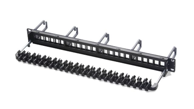 Neues 24-fach-Patchpanel