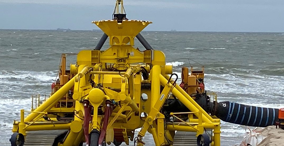 Offshore high-voltage submarine cable installation