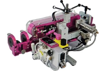 V3 mit Joystick-Steuerung. Inklusive Sperrholz-Transportkist